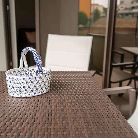 Luisa Beach Studio Estoril